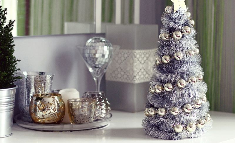 Jasne świąteczne dekoracje