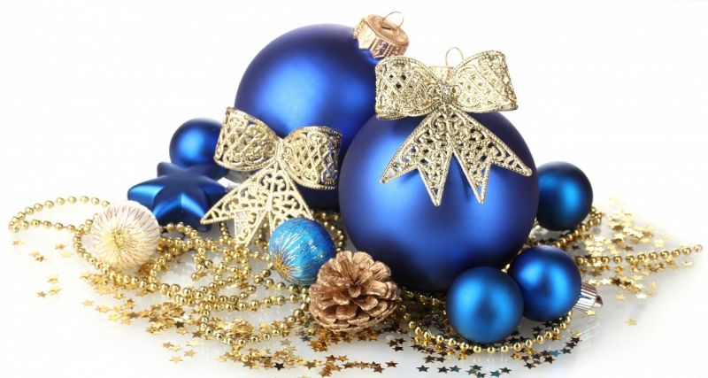 Niebieski bombki dodatki złote