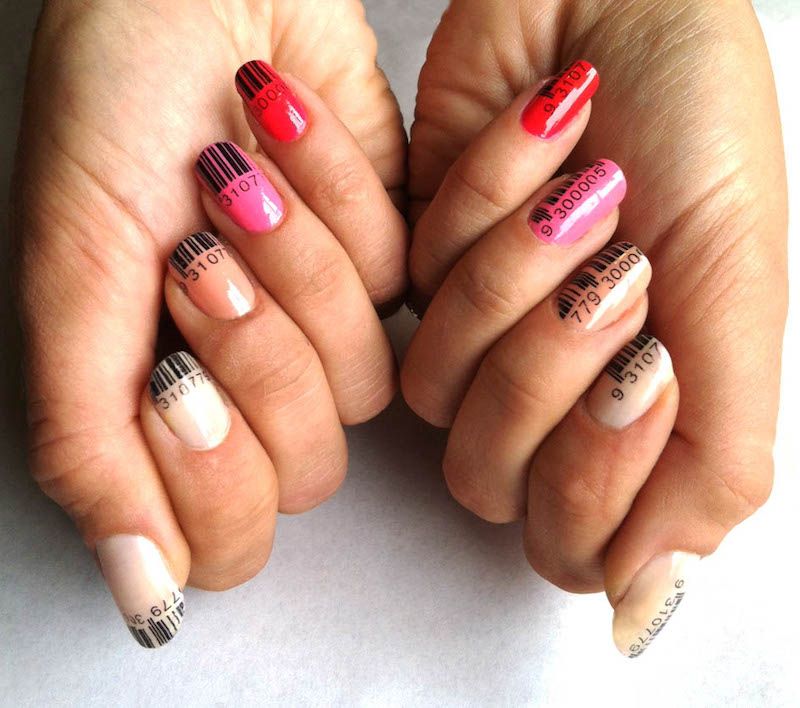 Kolorowe pazokcie kody kreskowe