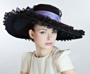 Elegancki kapelusz damski